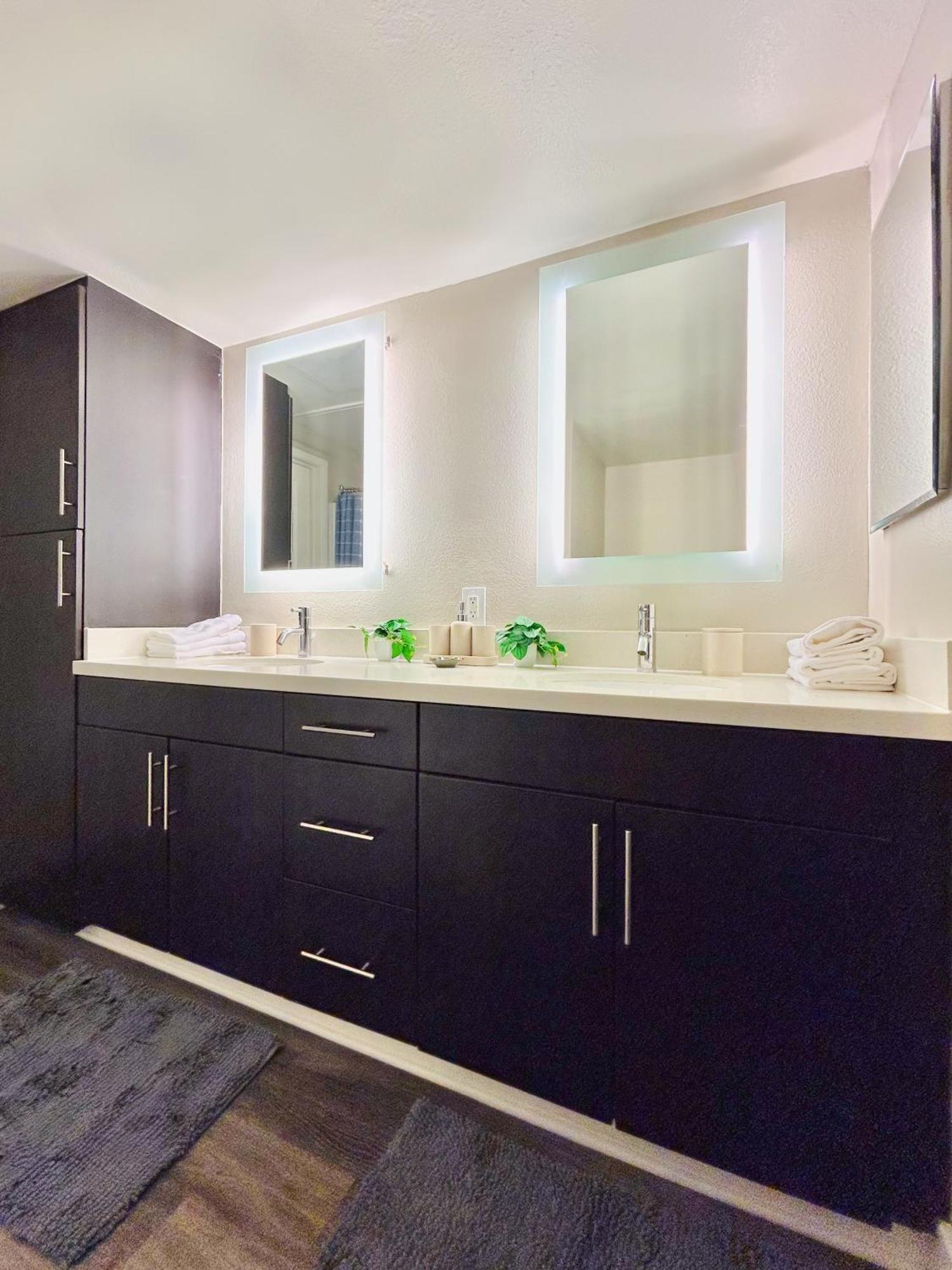 2Bd 2Ba Santa Monica Apartment With Relaxing Pool View Los Angeles Extérieur photo